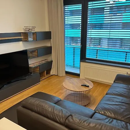 Apartman Holesovice,Balkon,Garaz Prague Exterior photo