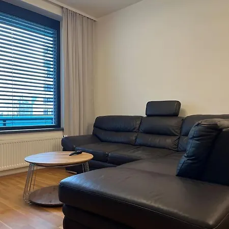 Apartman Holesovice,Balkon,Garaz Prague Exterior photo